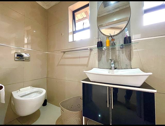 3 BEDROOM SECTIONAL TITLE FOR SALE IN MONTCLAIR